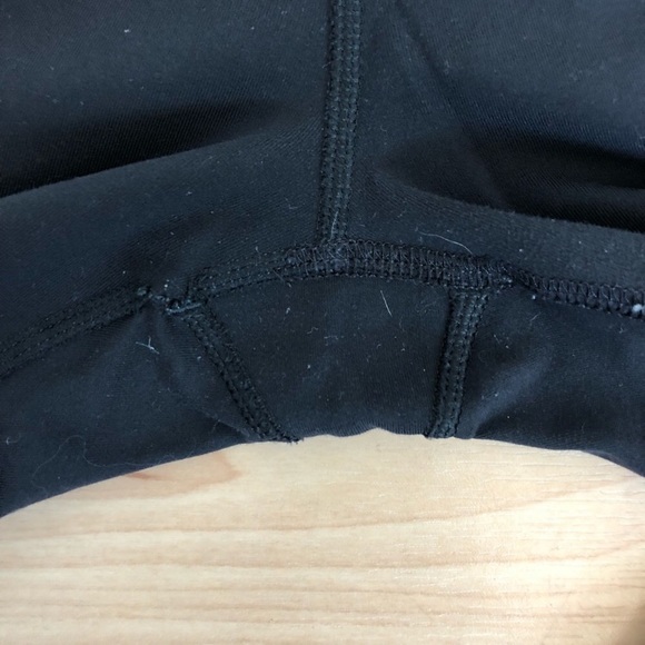 SALE! Lululemon (2) Leggings Pants Crops Run Bundle - Picture 3 of 6